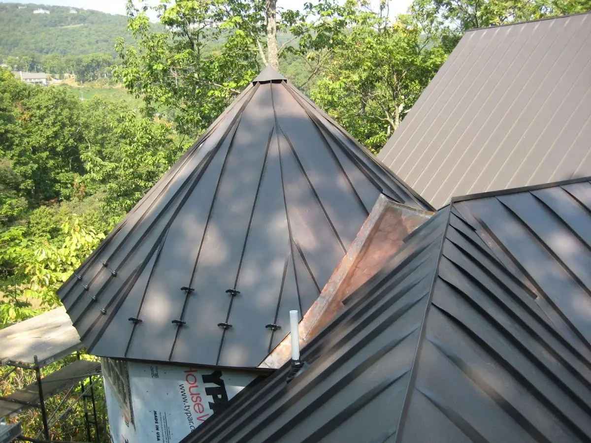 Professional Roof Tarp Installation by Craftsman Roofing in Lucerne
